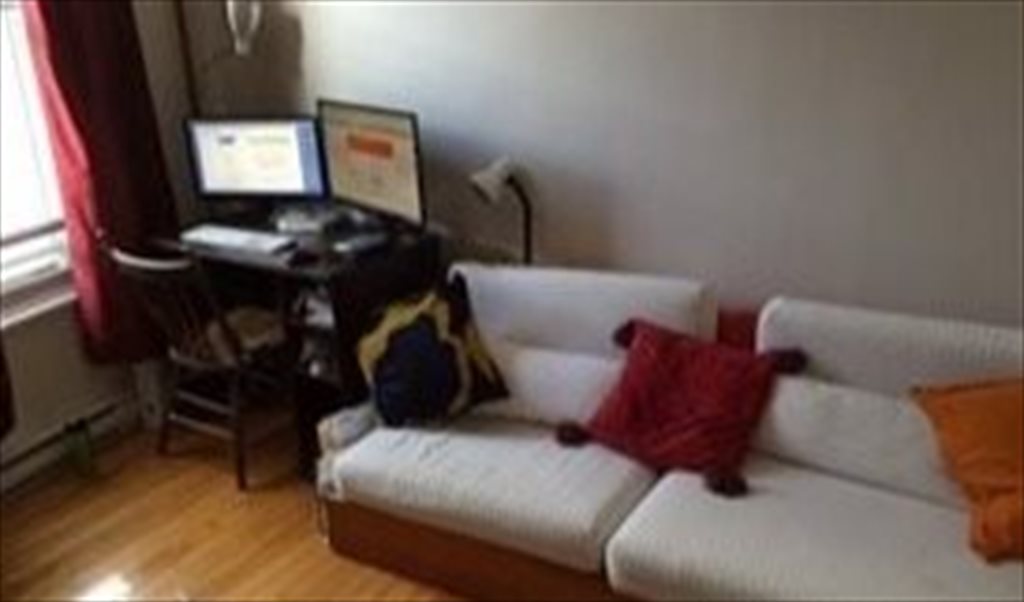 Room for rent in Av Somerville, Lower Westmount - Very well located room - Image 4