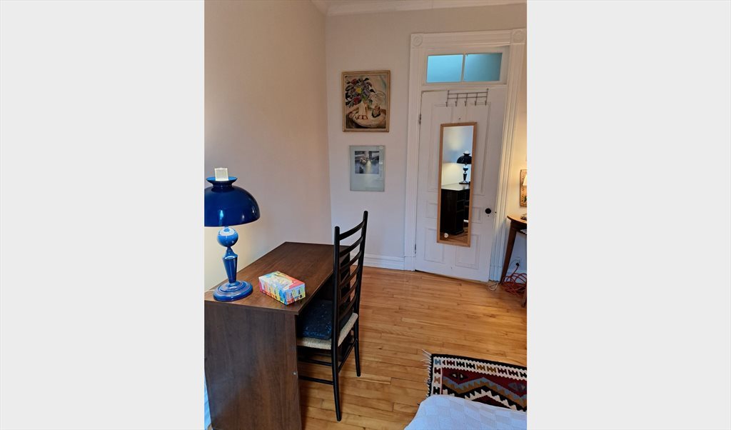 Room for rent in Av Somerville, Lower Westmount - Very well located room - Image 5