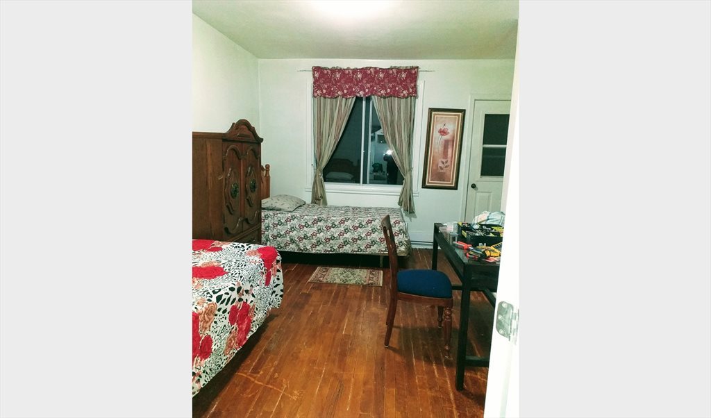 Room for rent in Av Querbes, Park Extension - Private Personal room/Room for 2 girls,or for 1 in Shared, near Metro Parc/Frontenac/Saint Michal - Image 7