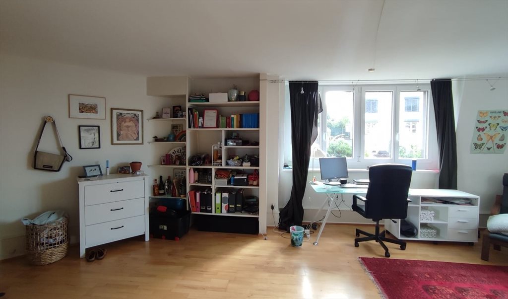 Colocation à Rue des Moulins, St-Blaise - Chambre dans une coloc à St-Blaise | Roomgo - Image 2