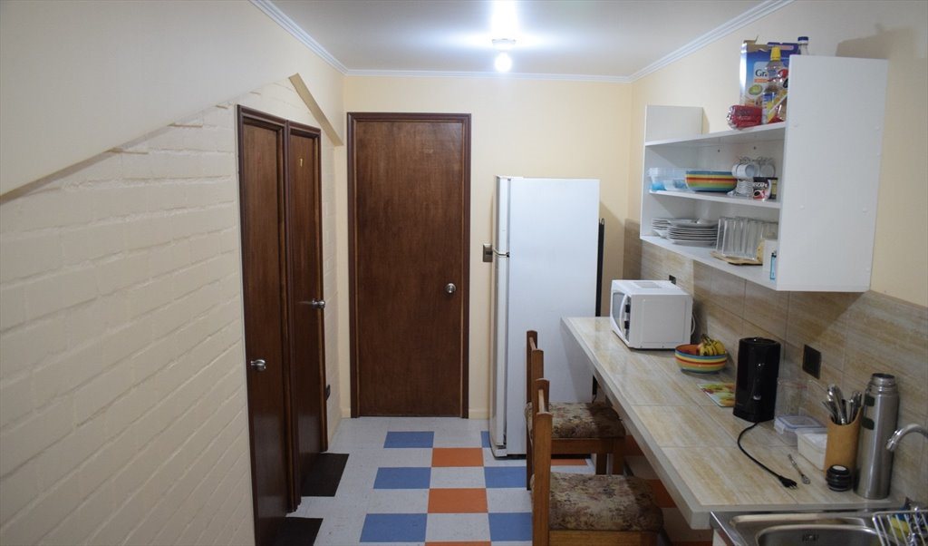 Pieza en arriendo en José Miguel Carrera, Recoleta - Confortables amplias modernas  y cómodas habitaciones se arriendan | CompartoDepto - Image 3