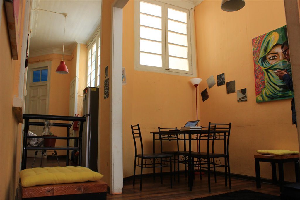 Pieza en arriendo en Carampangue, Valparaíso - Habitaciones libres desde Enero 2024 en casa acogedora, Aduana Valpo | CompartoDepto - Image 2