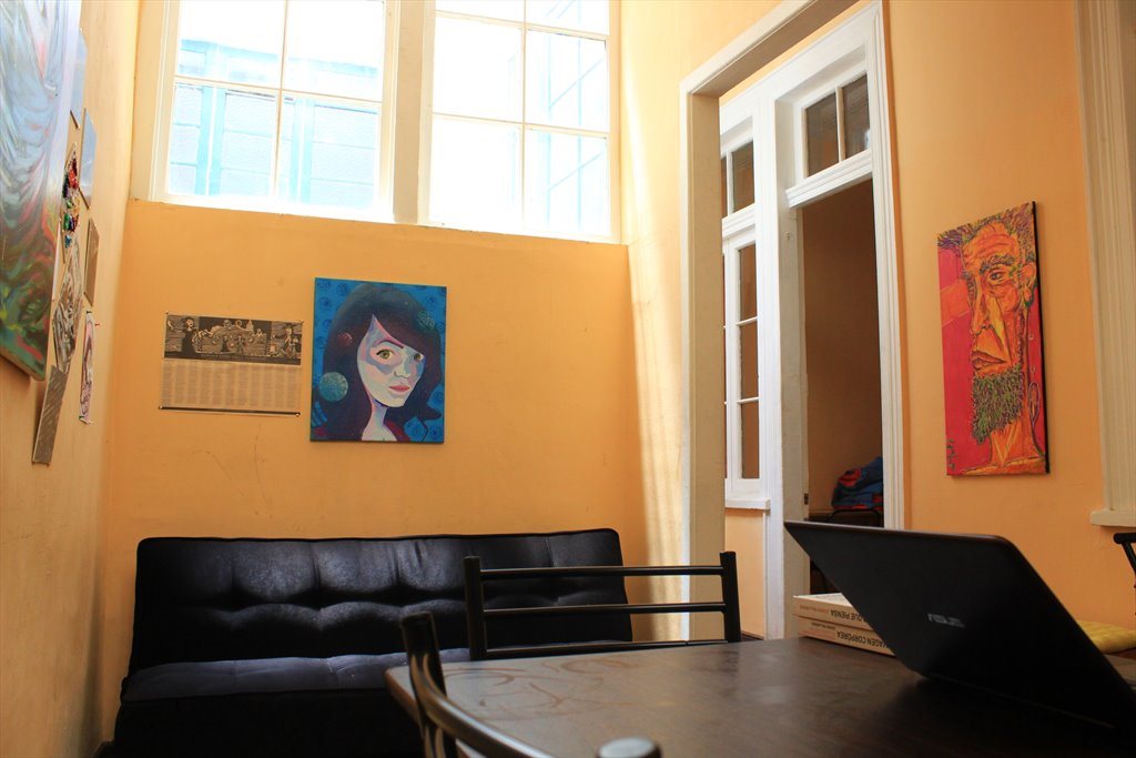 Pieza en arriendo en Carampangue, Valparaíso - Habitaciones libres desde Enero 2024 en casa acogedora, Aduana Valpo | CompartoDepto - Image 8