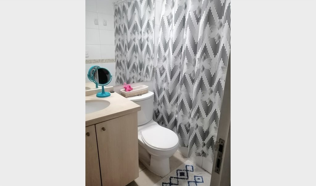 Pieza en arriendo en Álvarez de Toledo, Barros Luco - ARRIENDO PIEZA A MUJER | CompartoDepto - Image 5