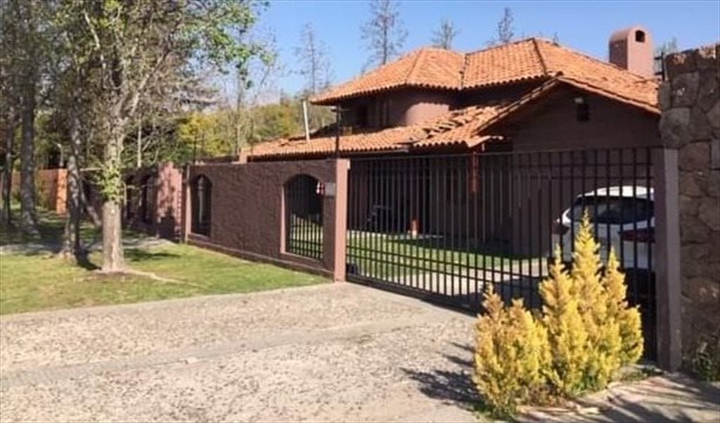 Pieza en arriendo en Avenida Pedro Lira Urquieta, La Dehesa - Arriendo 1 habitación con baño propio en suite. | CompartoDepto - Image 4