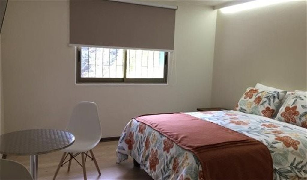 Pieza en arriendo en Carlos Antúnez, Pedro de Valdivia - Arriendo Excelente Habitacion Amoblada Providencia Mínimo una semana | CompartoDepto - Image 7