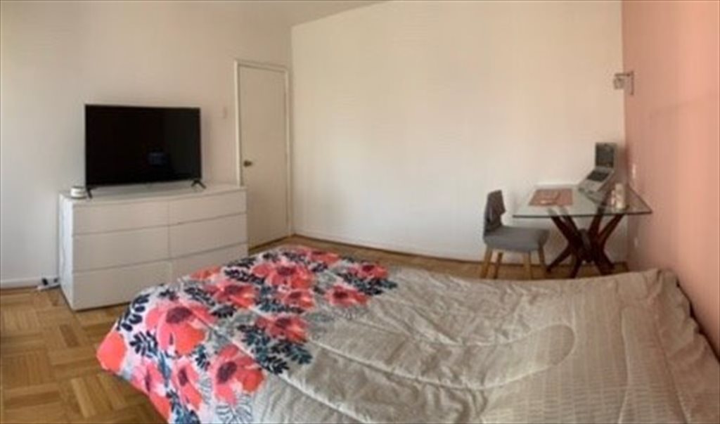 Pieza en arriendo en Avenida Providencia, Providencia - Arriendo habitaciones en departamento con excelente ubicación, cómodo y grato ambiente | CompartoDepto - Image 2