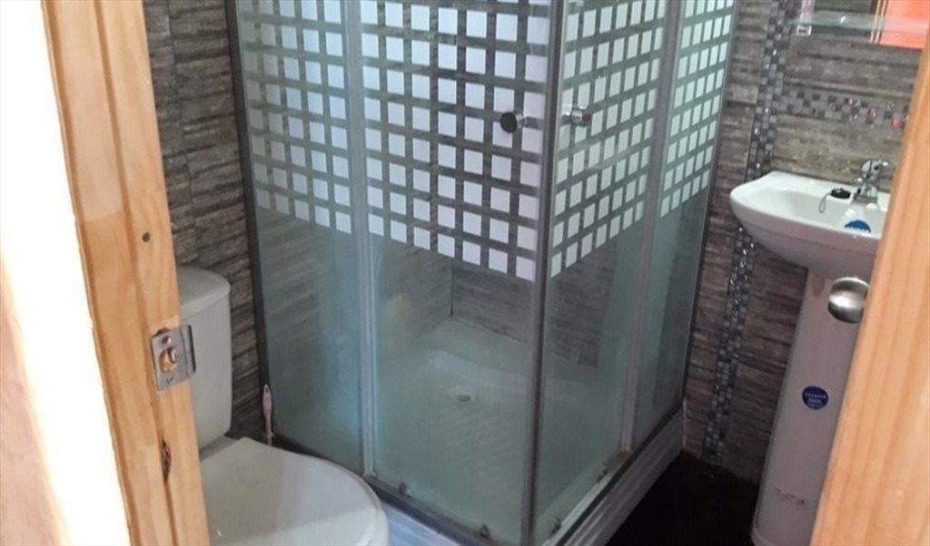 Pieza en arriendo en Amapolas, Pucará - Arriendo habitación - Metro Bilbao, Providencia | CompartoDepto - Image 5