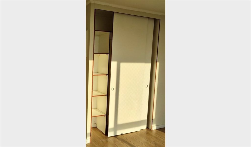 Pieza en arriendo en Santo Domingo, Moneda - Se arrienda.. excelente dormitorio amoblado | CompartoDepto - Image 5