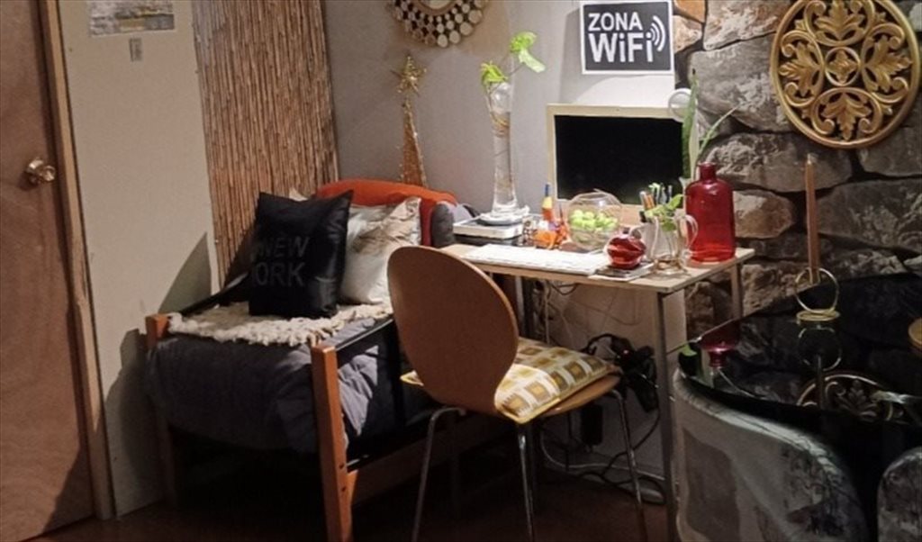 Pieza en arriendo en Santo Domingo, Moneda - Se arrienda.. excelente dormitorio amoblado | CompartoDepto - Image 7