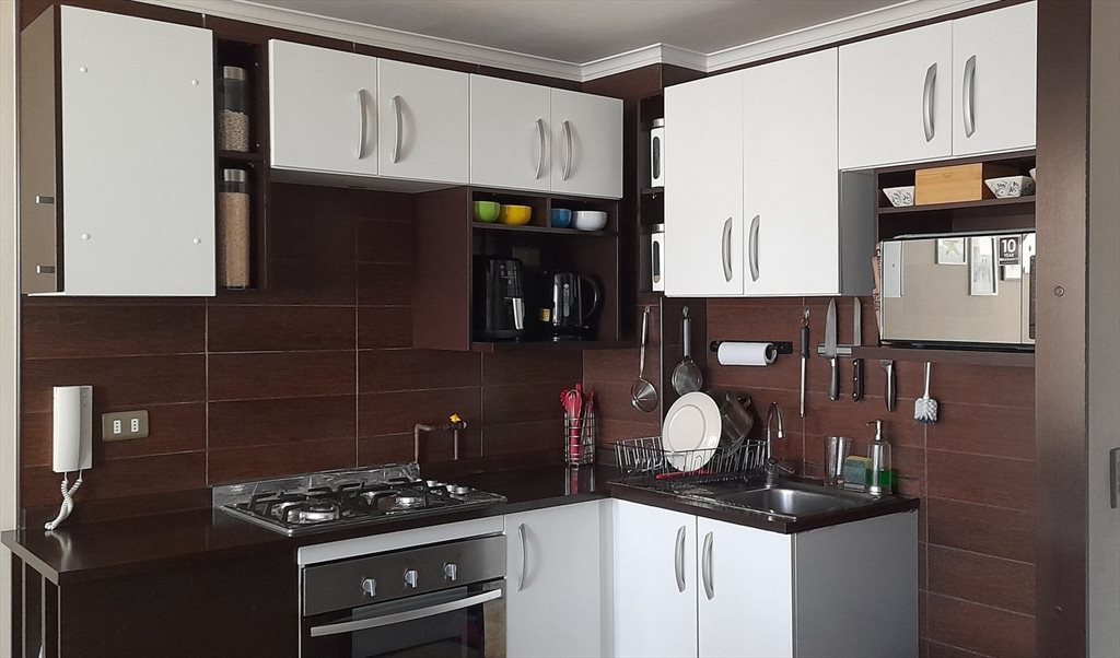 Pieza en arriendo en Hermanos Amunátegui, Amunátegui - Habitación Privada, Stgo Centro | CompartoDepto - Image 2