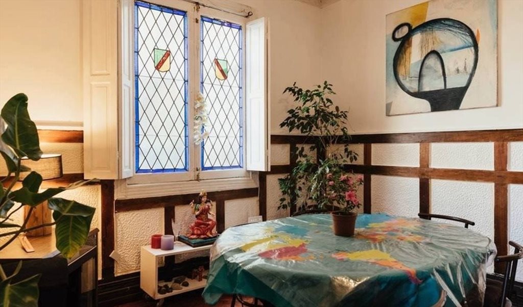 Pieza en arriendo en General Ekdhal, Cerro San Cristóbal - Pieza 2 en Casona Caracola | CompartoDepto - Image 6