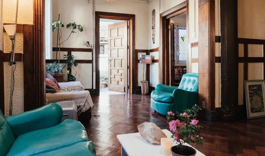 Pieza en arriendo en General Ekdhal, Cerro San Cristóbal - Pieza 2 en Casona Caracola | CompartoDepto - Image 7