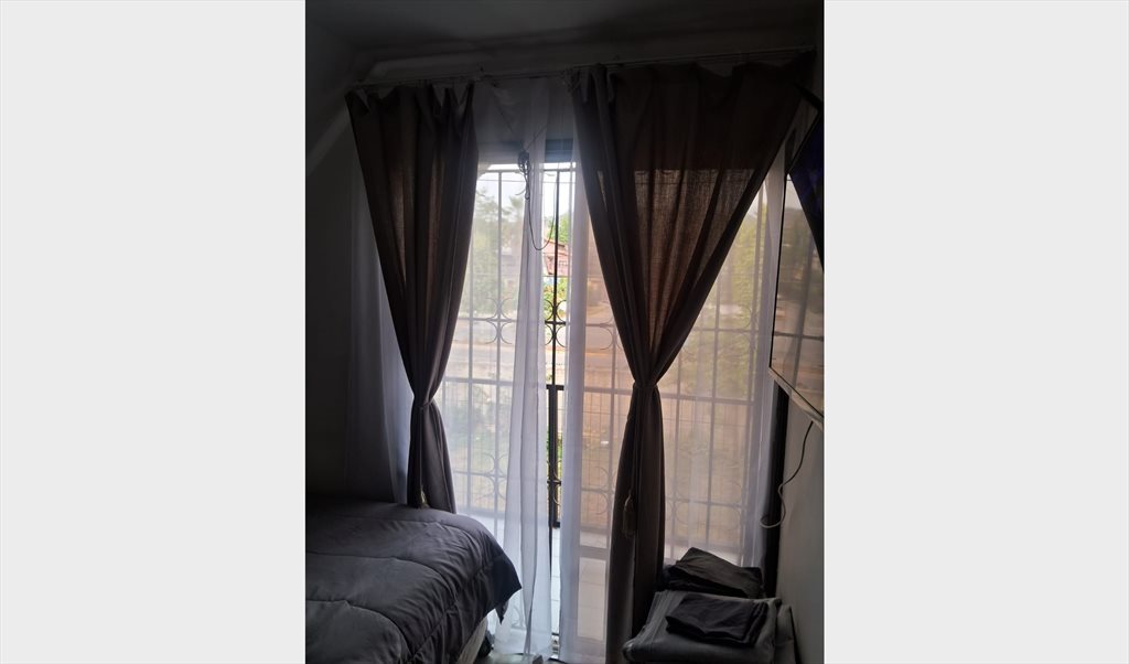 Pieza en arriendo en Avenida Padre Hurtado Sur, Los Domínicos - Arriendo pieza con closet | CompartoDepto - Image 2