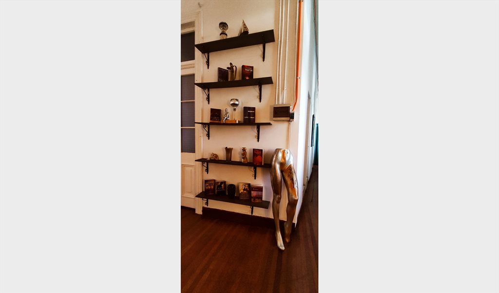 Pieza en arriendo en Victoria, Almendral - Habitaciones en Arriendo: Casa ARTE2, el Espacio Ideal para Estudiantes y Profesionales | CompartoDepto - Image 5