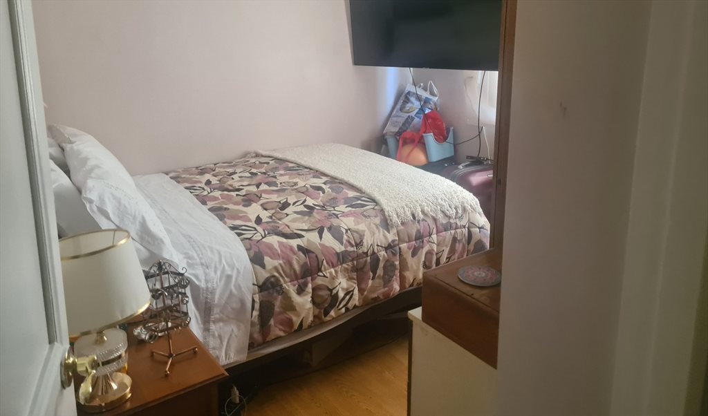 Pieza en arriendo en Sebastián Elcano, Las Condes - Habitación Cercana al Metro Línea 1, en departamento de 95mts2 | CompartoDepto - Image 3