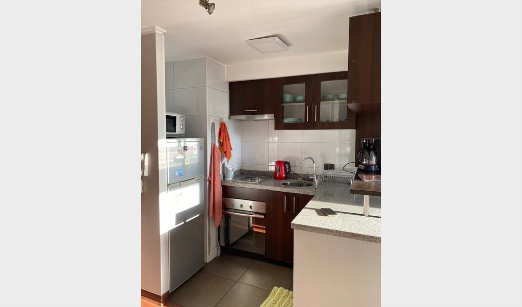 Pieza en arriendo en Monjitas, Moneda - Depto 1 Dormitorio, 1 Baño / a pasos de Bellas Artes | CompartoDepto - Image 2