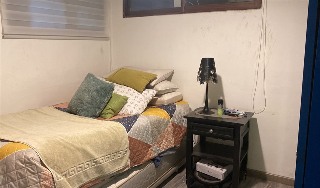 Pieza en arriendo en Dublé Almeyda, Chacra Valparaíso - Arriendo pieza cerca plaza egaña | CompartoDepto - Image 6