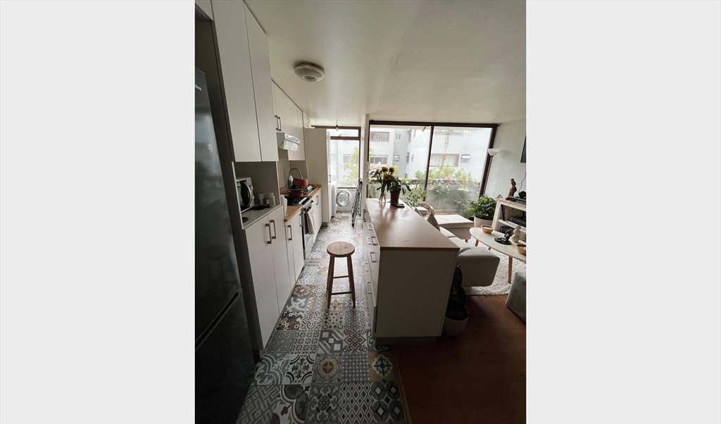 Pieza en arriendo en Avenida Los Leones, Los Leones - Habitación amueblada con baño privado | CompartoDepto - Image 5