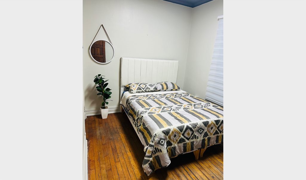 Pieza en arriendo en Alférez Real, Condell - Arriendo habitaciones mensuales en providencia | CompartoDepto - Image 5