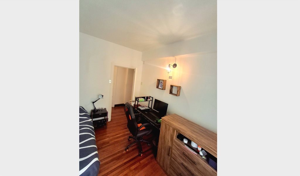 Pieza en arriendo en Avenida Providencia, Parque Bustamante - Comparto Depaetamento | CompartoDepto - Image 3