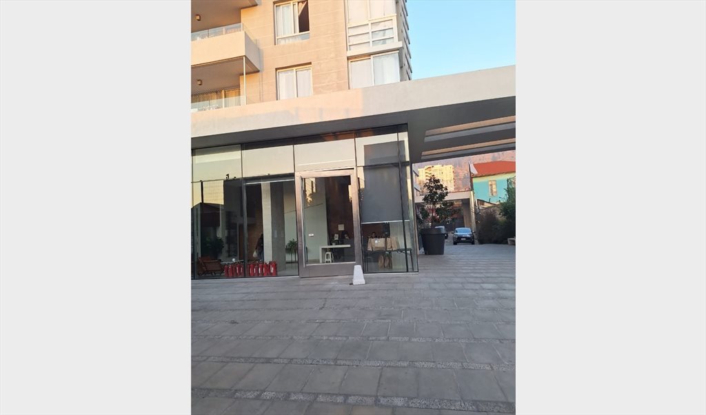 Pieza en arriendo en Avenida Recoleta, Cerro Blanco - Arriendo espaciosa pieza amoblada | CompartoDepto - Image 6