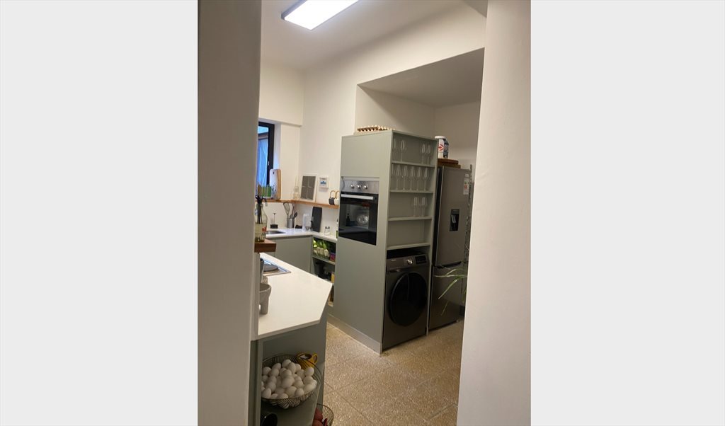 Pieza en arriendo en José Victorino Lastarria, Huelén -  Habitación en suite en dúplex de diseño – Lastarria, a pasos del Metro U. Católica | CompartoDepto - Image 4