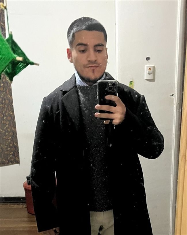 José - Estudiante - Hombre - Santiago Centro - Image 1