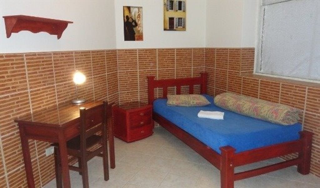 Habitacion en arriendo en Carrera 17, Teusaquillo - Habitaciones para damas y caballeros profesionales meses, dias | CompartoApto - Image 5