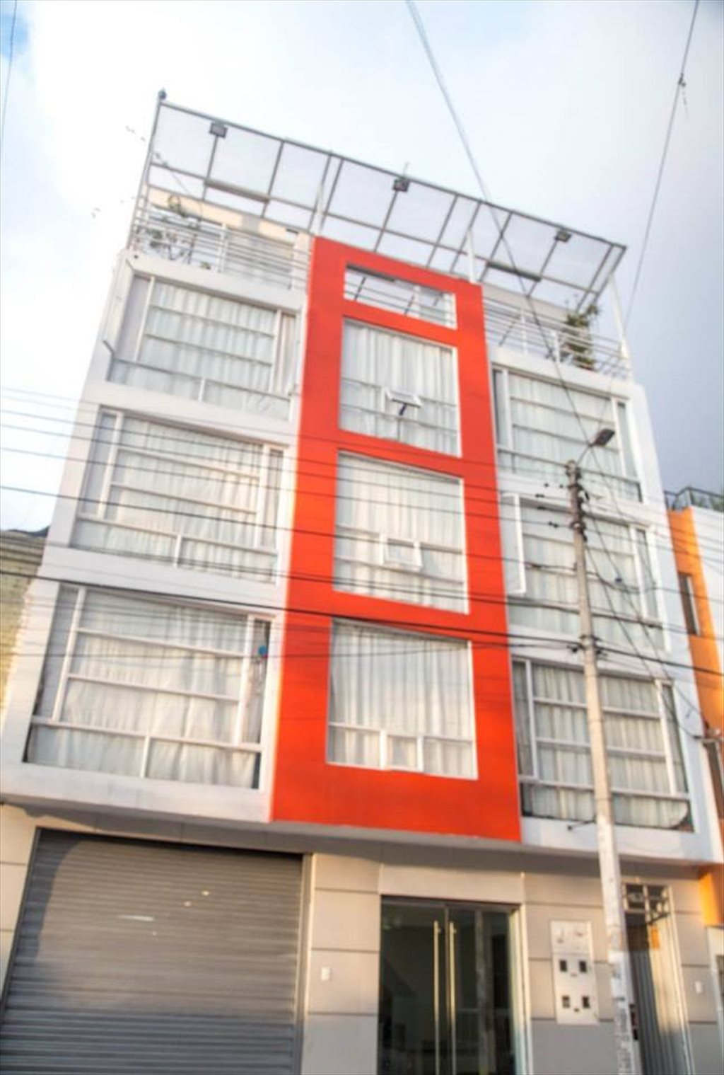 Habitacion en arriendo en Calle 48, Teusaquillo - Se arriendan habitaciones en chapinero | CompartoApto - Image 2