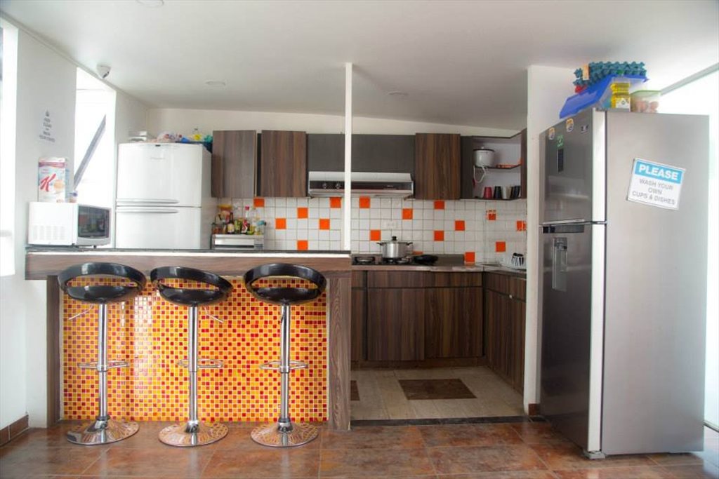 Habitacion en arriendo en Calle 48, Teusaquillo - Se arriendan habitaciones en chapinero | CompartoApto - Image 4