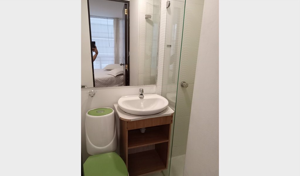 Habitacion en arriendo en Calle 48, Teusaquillo - Se arriendan habitaciones en chapinero | CompartoApto - Image 6