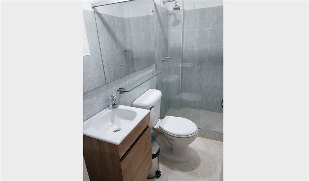 Habitacion en arriendo en Diagonal 47a, Santa María de Los Ángeles - ARRIENDO HABITACIÓN AMOBLADA  POBLADO | CompartoApto - Image 4