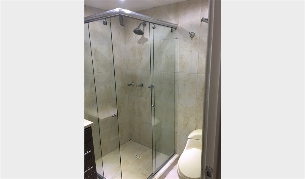 Habitacion en arriendo en Calle 145a, Covivenda Telecom - CEDRITOS BAÑO PRIVADO | CompartoApto - Image 5