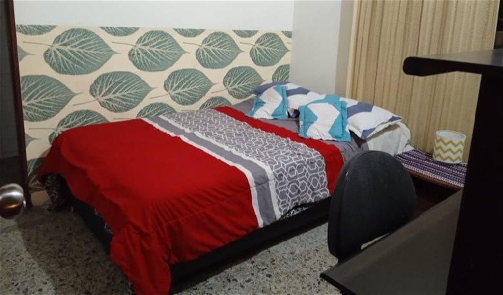 Habitacion en arriendo en Calle 45d, El Velódromo - Laureles- Estadio | CompartoApto - Image 8