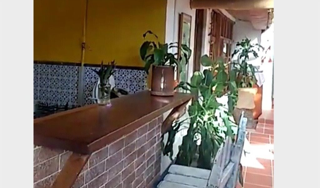 Habitacion en arriendo en Calle 65, La Mansión - Jardin Malena(Zona centro, UdeA -U Nal ) | CompartoApto - Image 2