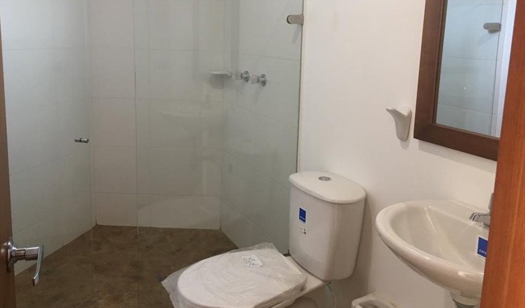 Habitacion en arriendo en Calle 45C, Palermo - Comodas habitaciones amobladas en Palermo | CompartoApto - Image 5