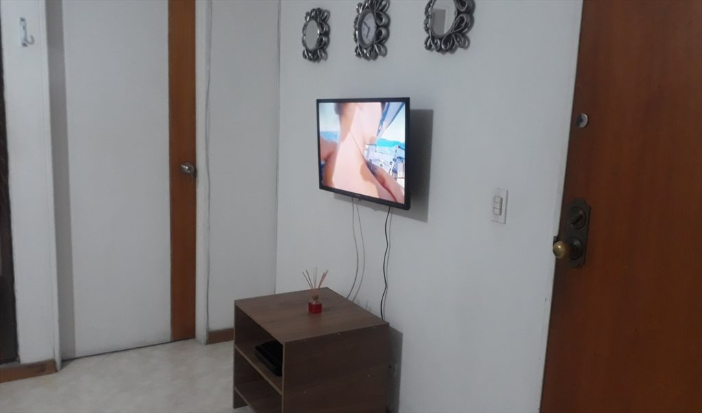 Habitacion en arriendo en Calle 49, Estadio - HABITACIÓN CON BAÑO PRIVADO DISPONIBLE, A UNOS PASOS DE LA ESTACION FLORESTA, BARRIO LAURELES ESTADI | CompartoApto - Image 8