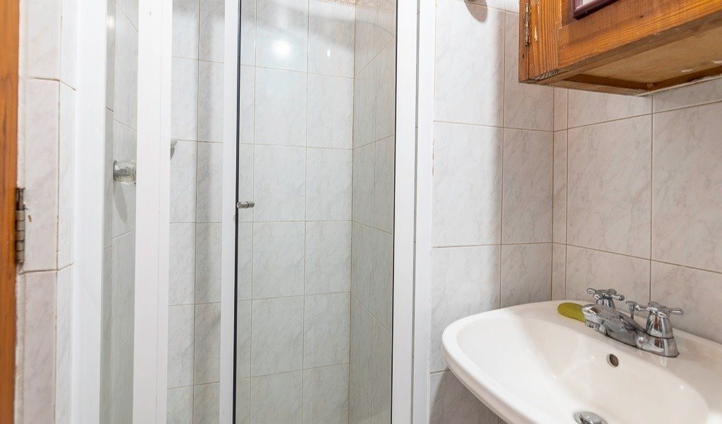 Habitacion en arriendo en Calle 1 Sur, Patio Bonito - Habitación Poblado # 7 | CompartoApto - Image 4