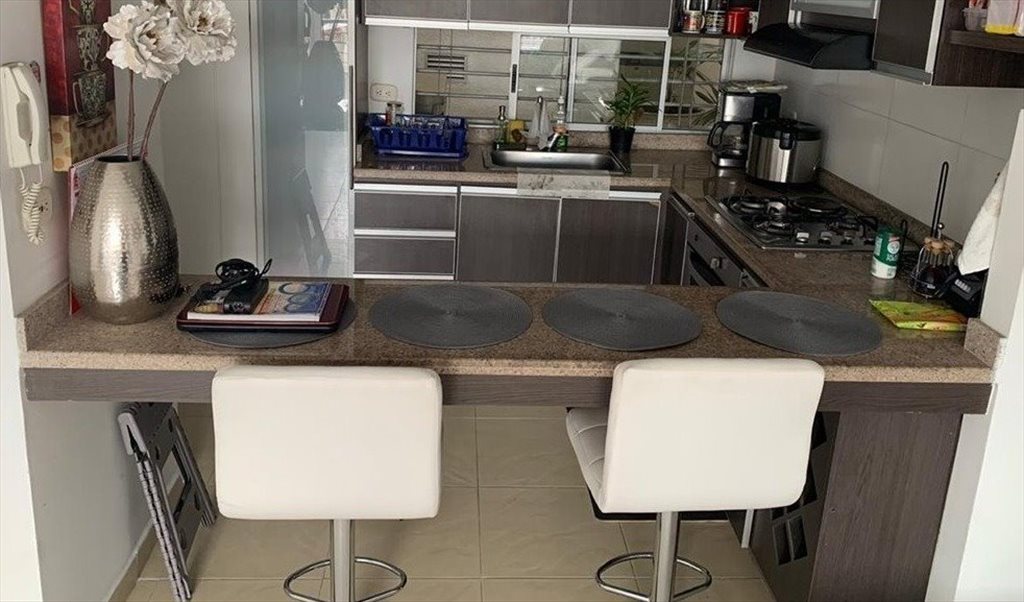 Habitacion en arriendo en Carrera 68, LA HACIENDA - Apartamento barrio la hacienda  Sur | CompartoApto - Image 3