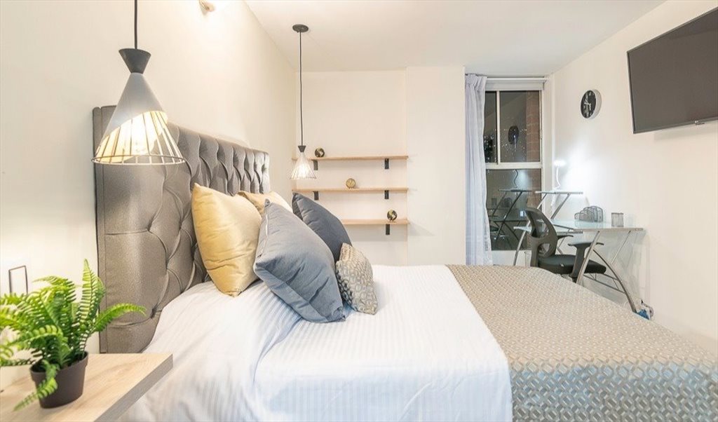 Habitacion en arriendo en Carrera 43C, Medellín - Apartaestudio Amoblado | CompartoApto - Image 7