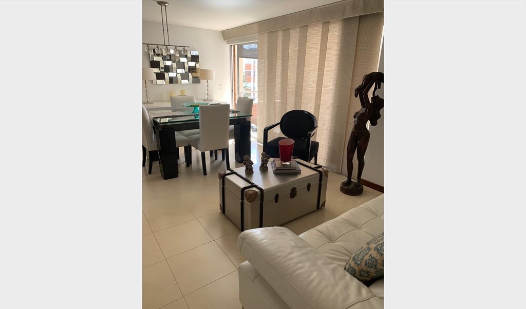 Habitacion en arriendo en Calle 16, La Asomadera Ii - Alquilo habitación en el poblado Castropol, Calle 15 # 37 A18 . | CompartoApto - Image 3