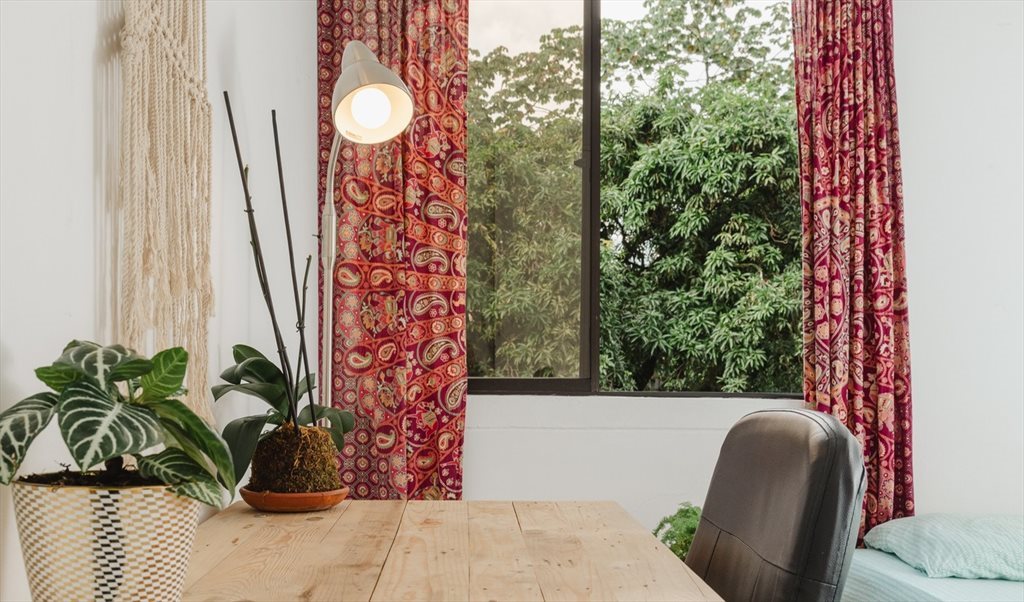 Habitacion en arriendo en Transversal 51B, Carlos Eugenio Restrepo - Habitación en Casa Selva | CompartoApto - Image 2