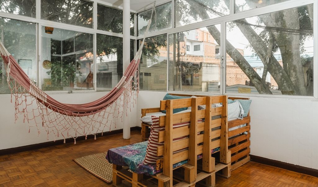 Habitacion en arriendo en Calle 48A, Estadio - Casa del Árbol | CompartoApto - Image 6