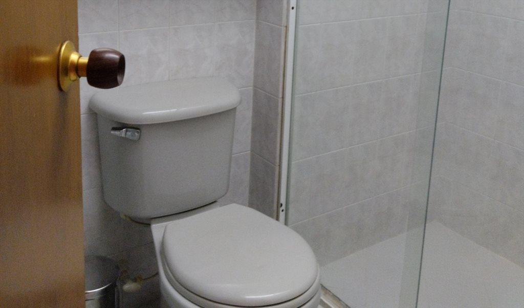 Habitacion en arriendo en Carrera 65F, Trinidad - Se busca roommate mujer, ordenada, y muy juiciosa con el aseo para compartir apto amplio y comodo | CompartoApto - Image 8