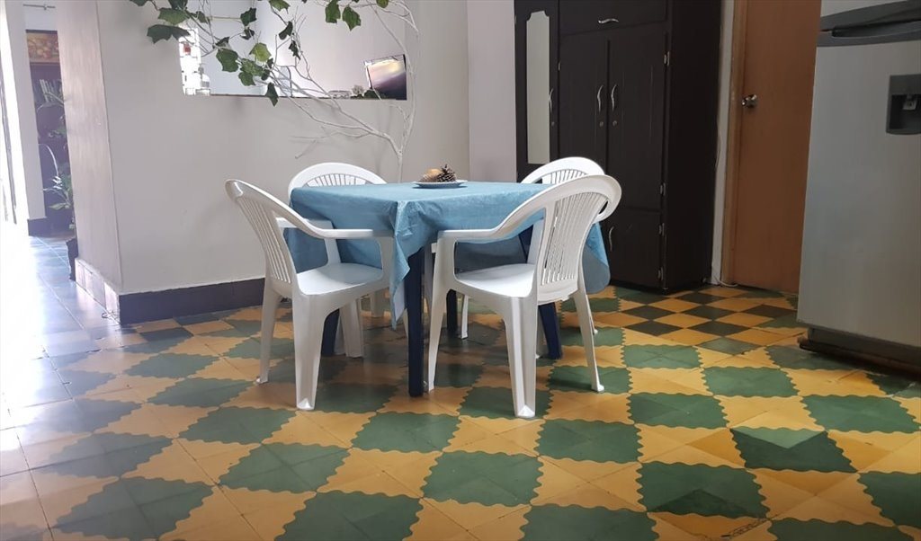 Habitacion en arriendo en Calle 74, San Pedro - Casa residencial cercana a la UdeA | CompartoApto - Image 5