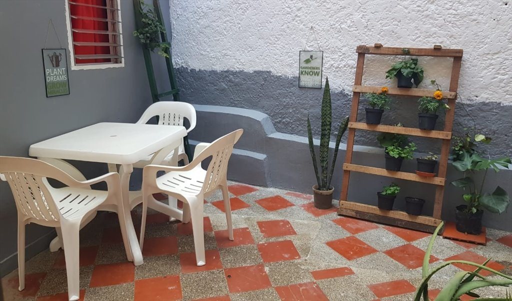 Habitacion en arriendo en Calle 74, San Pedro - Casa residencial cercana a la UdeA | CompartoApto - Image 6