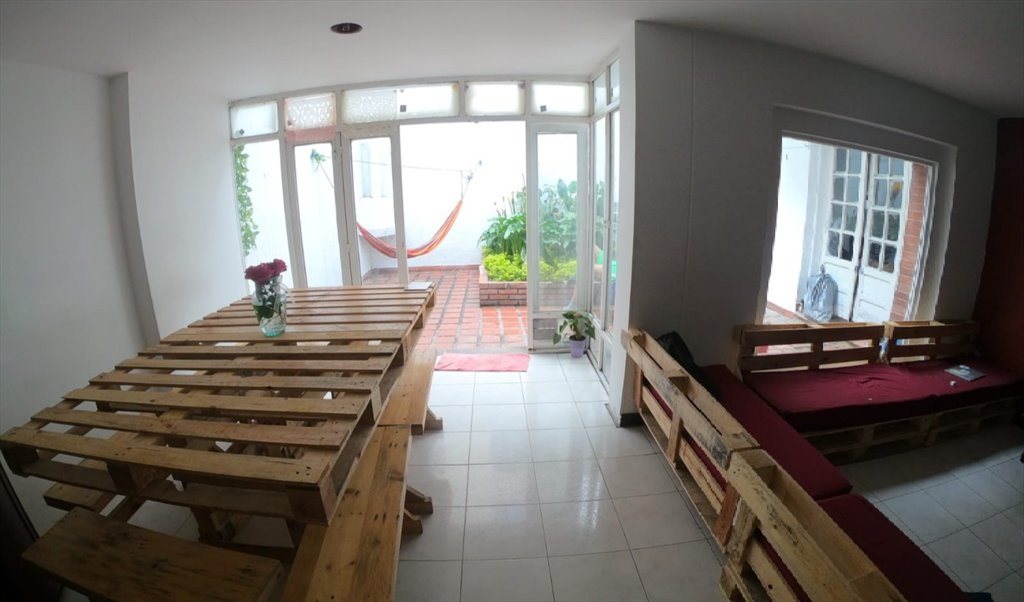 Habitacion en arriendo en Avenida Carrera 19, Teusaquillo - Vive a solo 4 cuadras del Parkway | CompartoApto - Image 6