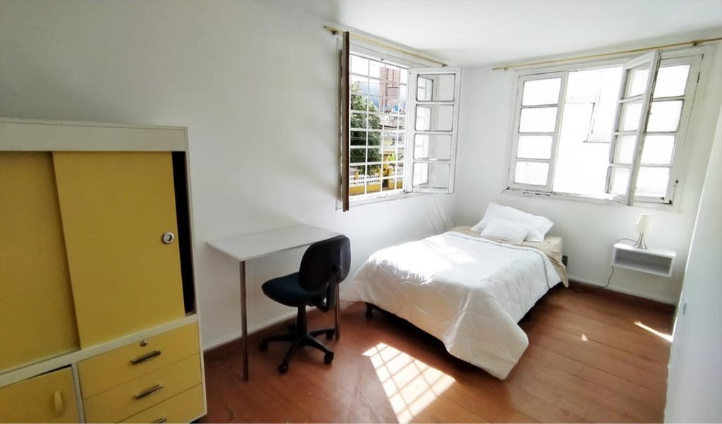 Habitacion en arriendo en Avenida Carrera 19, Teusaquillo - Vive a solo 4 cuadras del Parkway | CompartoApto - Image 8