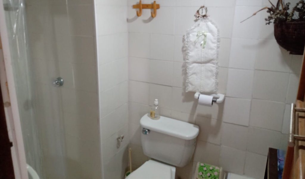 Habitacion en arriendo en Carrera 55, La Concepción - Habitación para dama barrio Prado | CompartoApto - Image 4